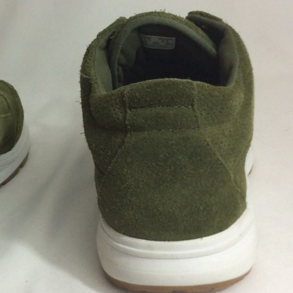 NWT Vans Style 201 Green Unisex Sneakers - Picture 2 of 5